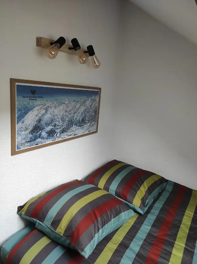 Appartement Vue Montagne, Cosy Et Chaleureux Briançon Francia