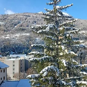 Coquet Type 2 De 56 M² En Centre Appartement