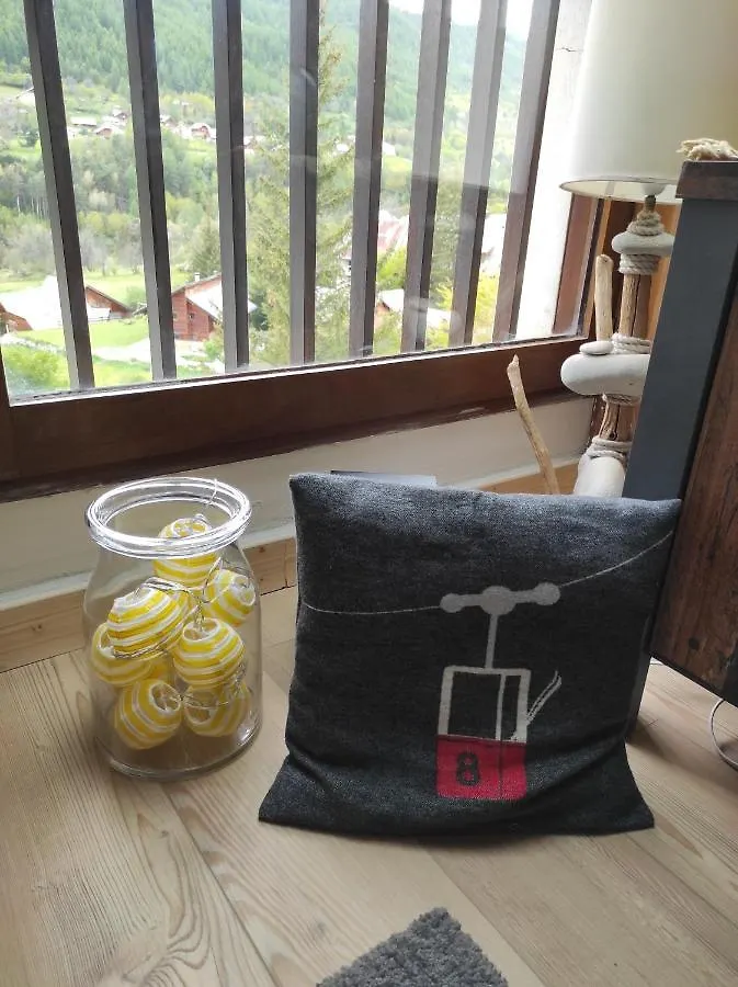 Appartement Vue Montagne, Cosy Et Chaleureux ブリアンソン フランス