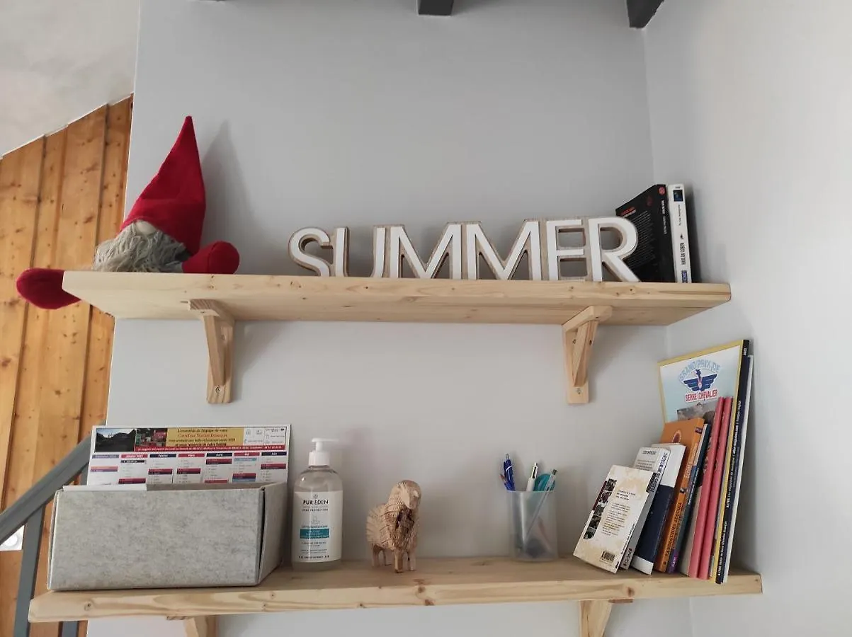 アパート Appartement Vue Montagne, Cosy Et Chaleureux ブリアンソン フランス